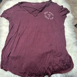 Size XL “Great Minds Drink Alike” T-Shirt E3